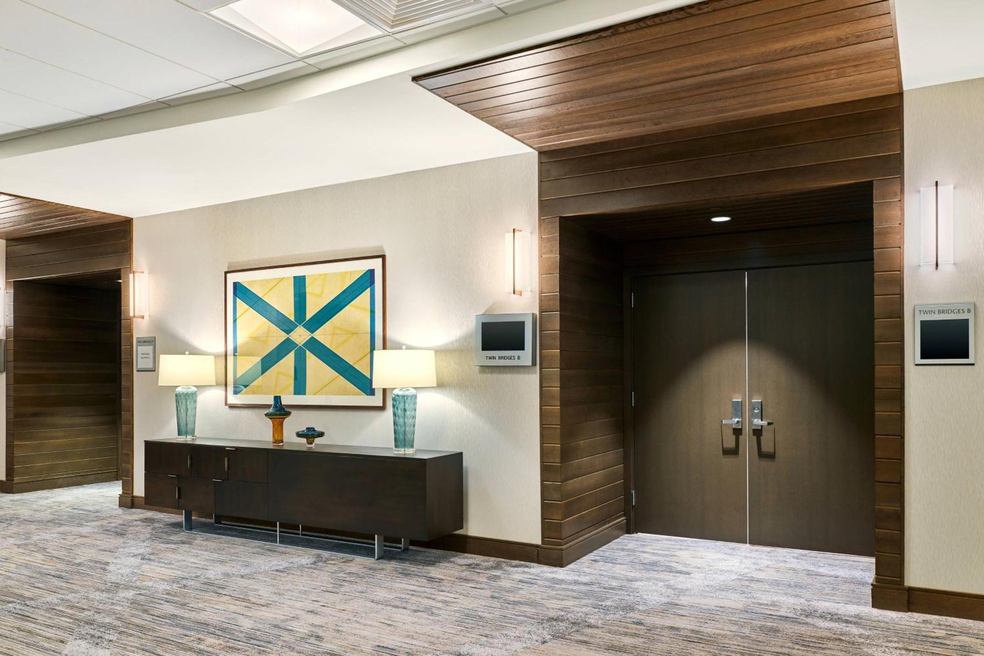 Delta Hotels By Marriott Ashland Downtown Exterior photo